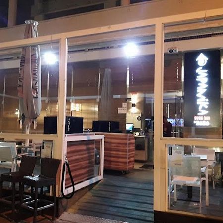 Motel Hofim Bat Yam Bagian luar foto