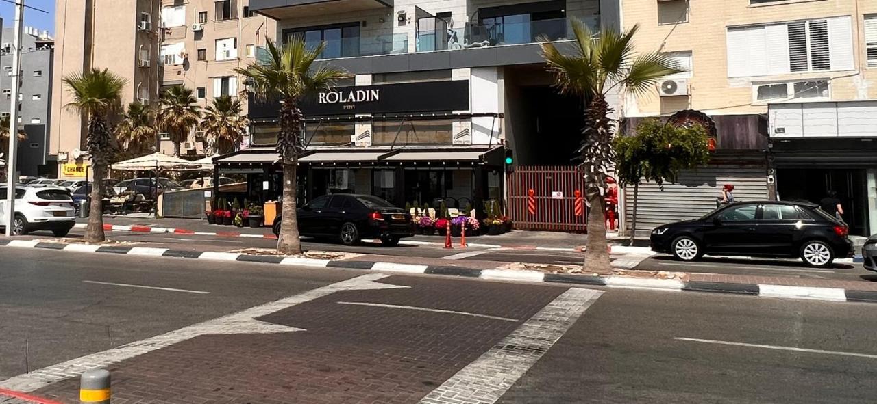 Motel Hofim Bat Yam Bagian luar foto