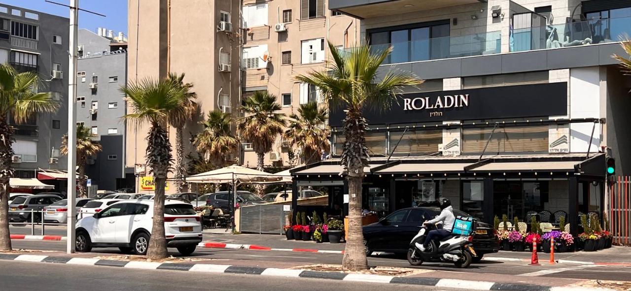 Motel Hofim Bat Yam Bagian luar foto