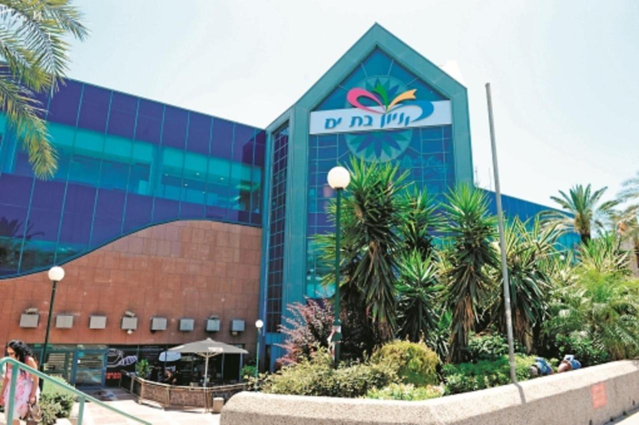 Motel Hofim Bat Yam Bagian luar foto